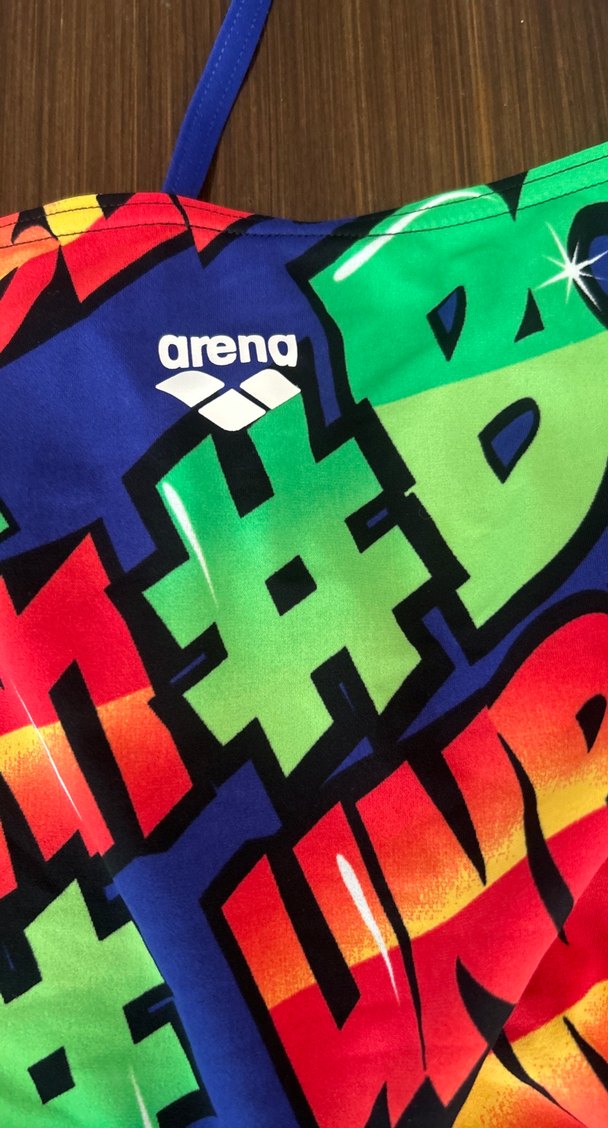 Renkli Pop Kültür Baskılı Kadın Mayo - Görsel 2