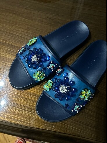 Zara Zara 41 no plaj terliği