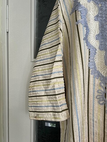 Uzun saten elbise - Görsel 5