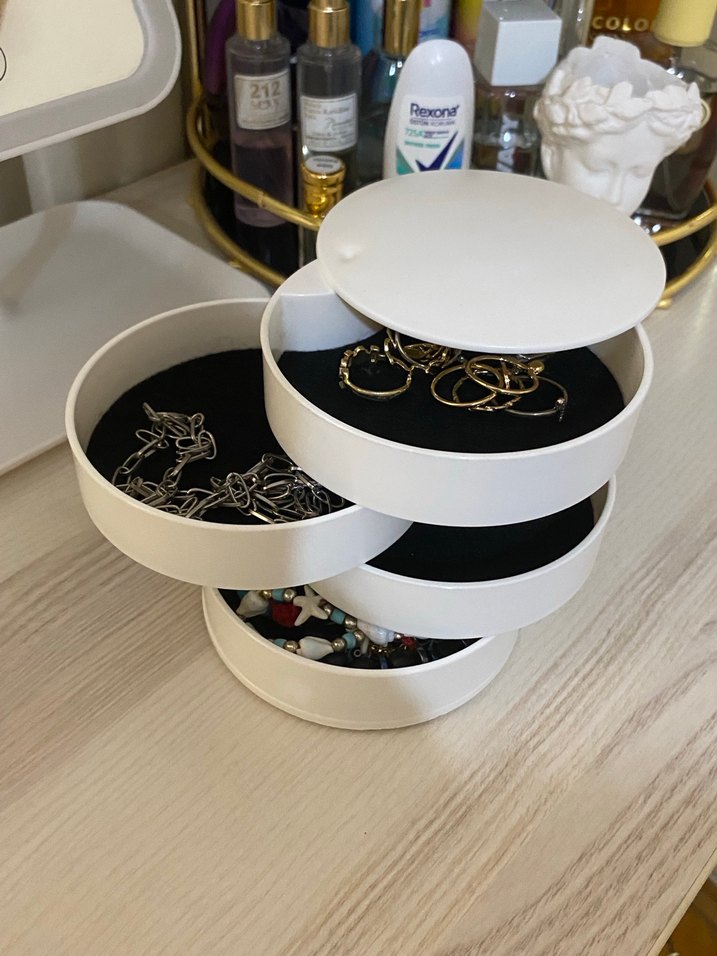 Beyaz Dönerli Makyaj ve Takı Organizeri - Görsel 2