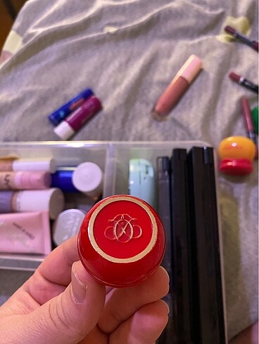 Oriflame dudak balmı
