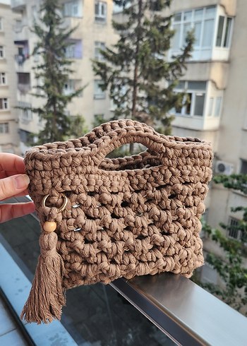 Zara Püsküllü Bohem Örgü Kadın Çanta