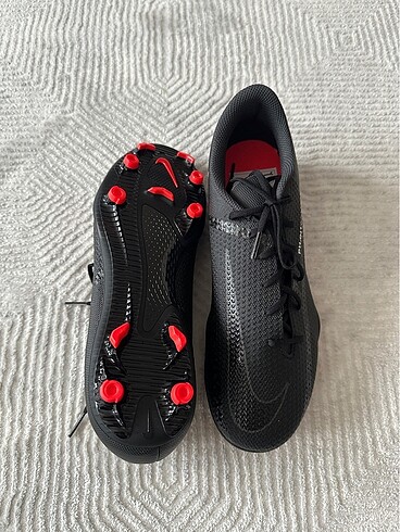 42 Beden Nike Phantom GT 2 Club krampon