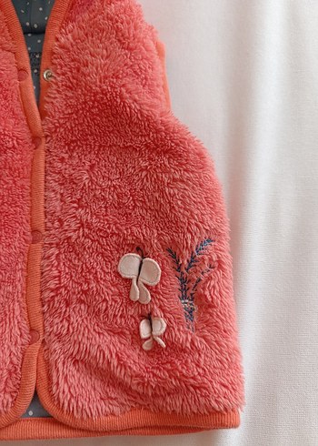 Nakışlı Pembe Kız Çocuk Kürk Peluş Yelek