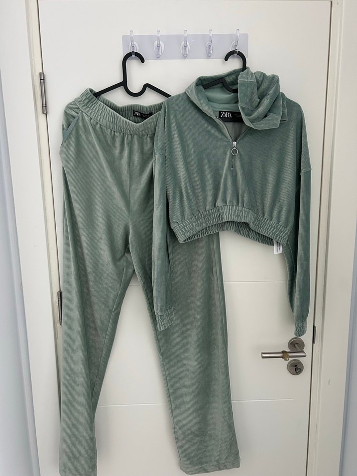 Zara Alt Üst Crop ve Eşofman Takım - Görsel 4