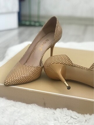 Marka stiletto