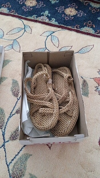 37 Beden Hasır Sandalet
