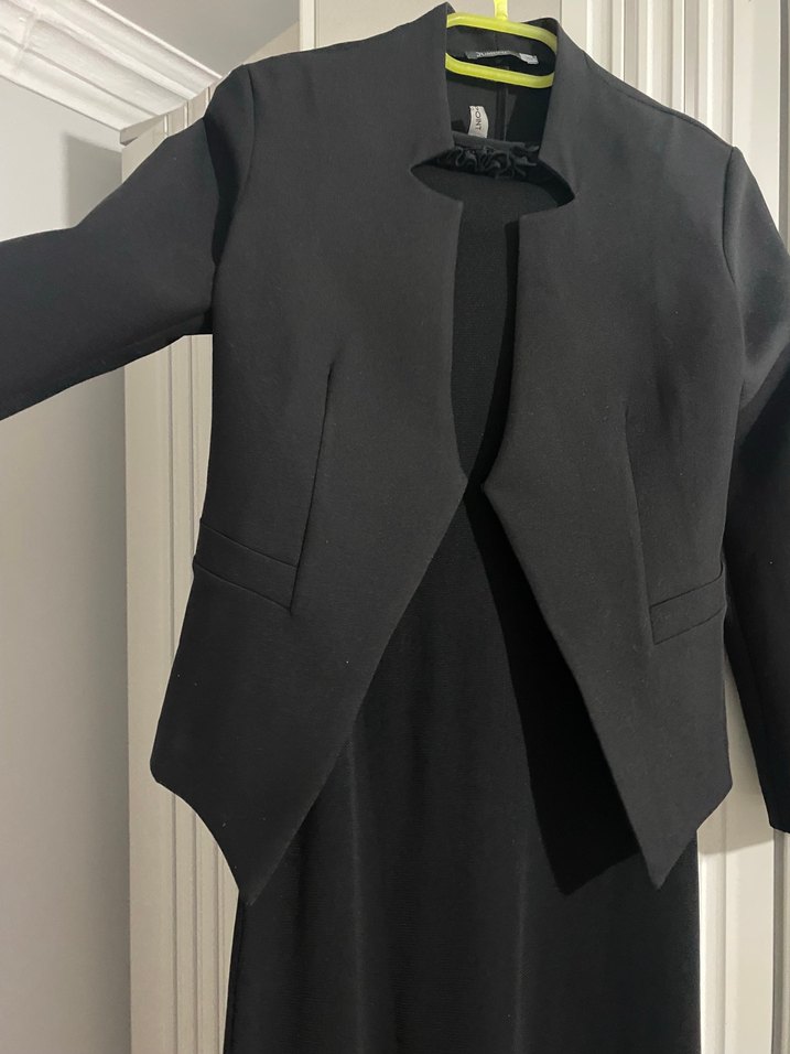 Midi kolsuz elbise  blazer isteyen ayrı satılır - Görsel 2