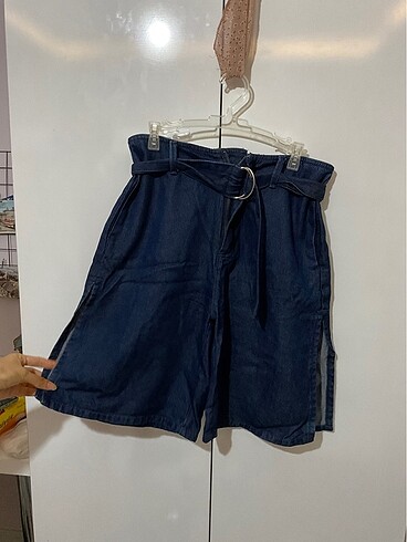 Pull and Bear Uzun şort şortolon