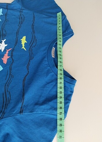 4 Yaş Beden mavi Renk LC Waikiki 4-5 Yaş erkek T-shirt