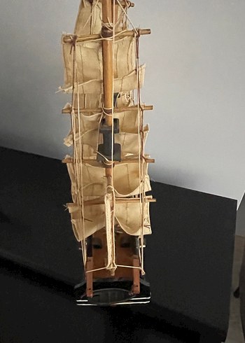 Beyaz Yelkenli Ahşap Gemi Maketi - Görsel 4