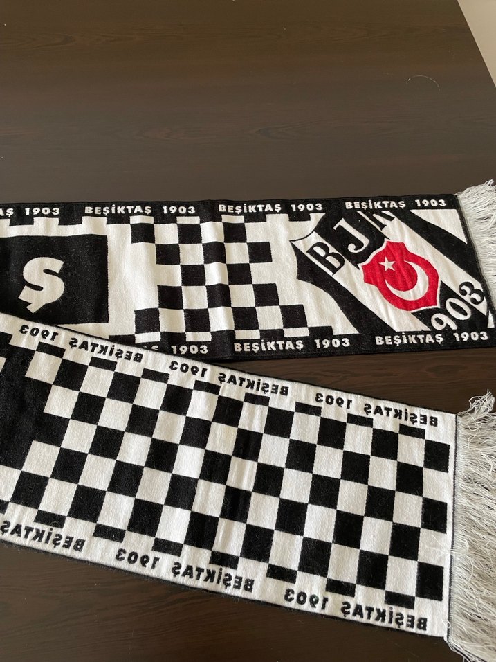 Beşiktaş Uzun Desenli Erkek Atkı - Görsel 2