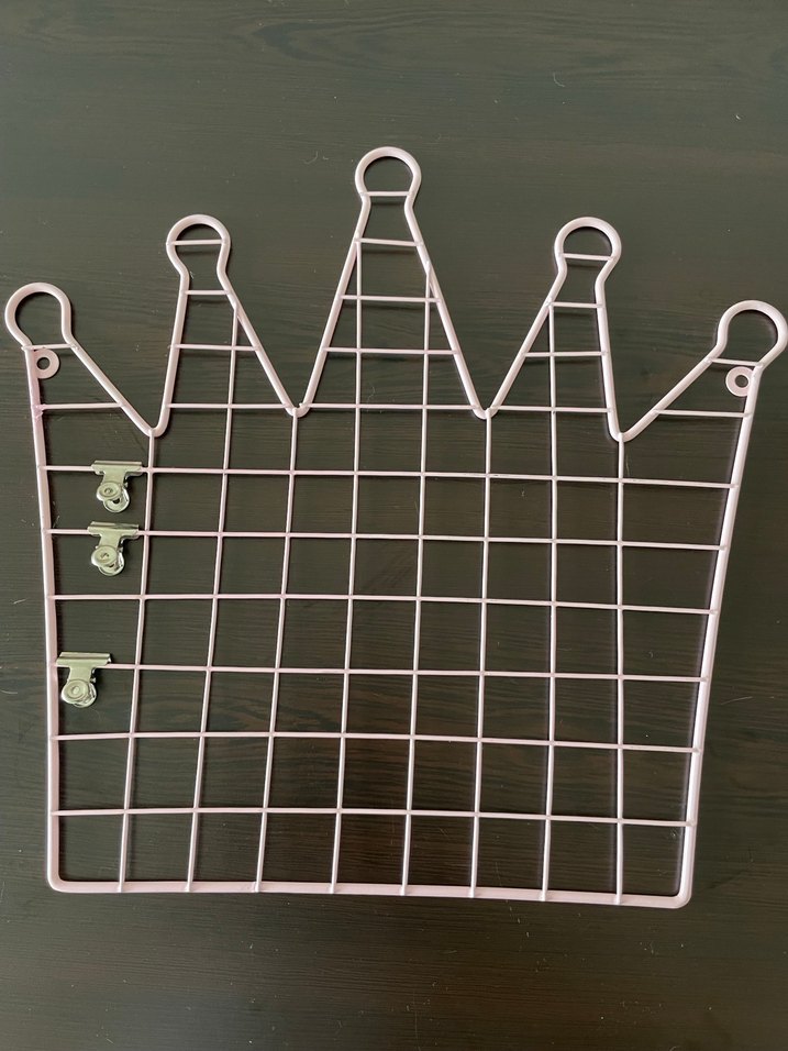 Pembe Taç Tasarımlı Pano - Görsel 2