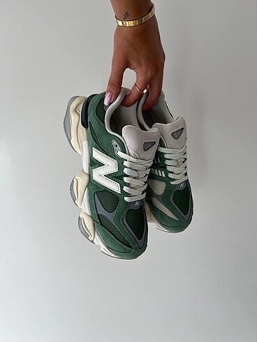 New Balance New Balance 9060 Nori