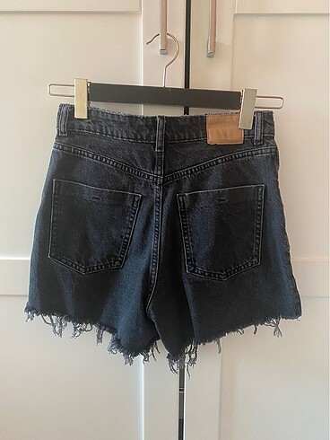 36 Beden gri Renk Zara mom jean şort