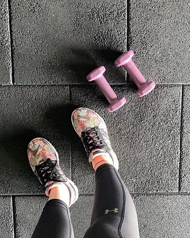 Skechers spor ayakkabı