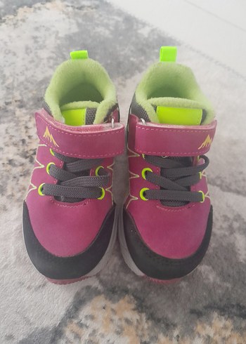 Kız Çocuk Pembe Renkli Spor Ayakkabı