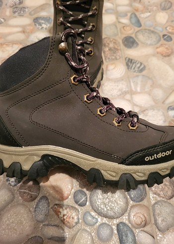 KADIN Outdoor SPOR Bot - Görsel 3