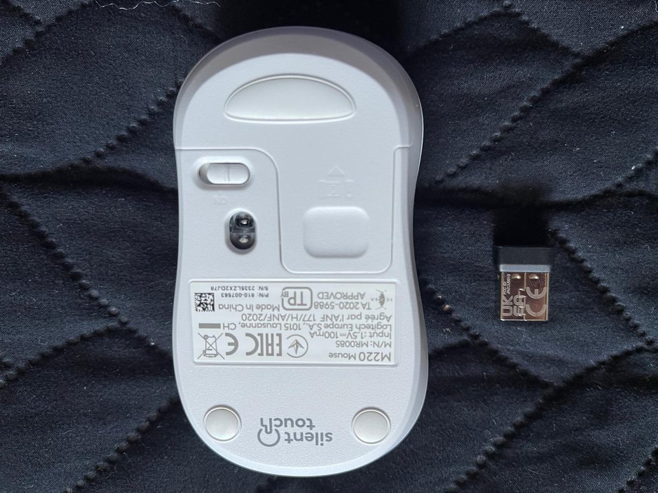 Logitech MK295 Sessiz Kablosuz Klavye ve Mouse Seti - Görsel 3