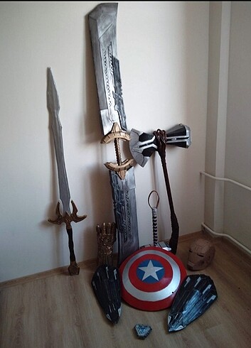 Marvel el yapımı silah figürleri