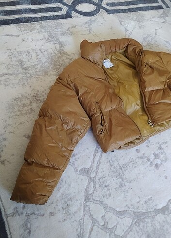 s Beden kahverengi Renk Orijinal Bershka S beden kahverengi mont 