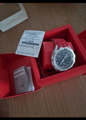 Swatch orjinal Red Attack ( YYS4018AG)