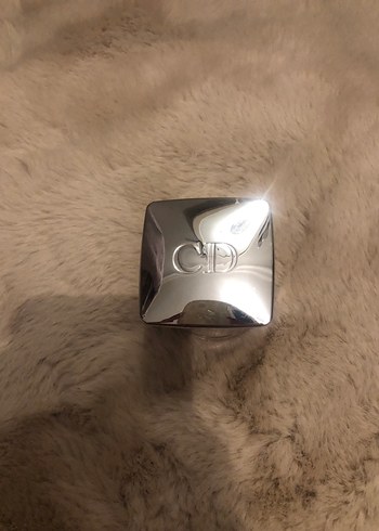 Dior Toz Allik - Görsel 2