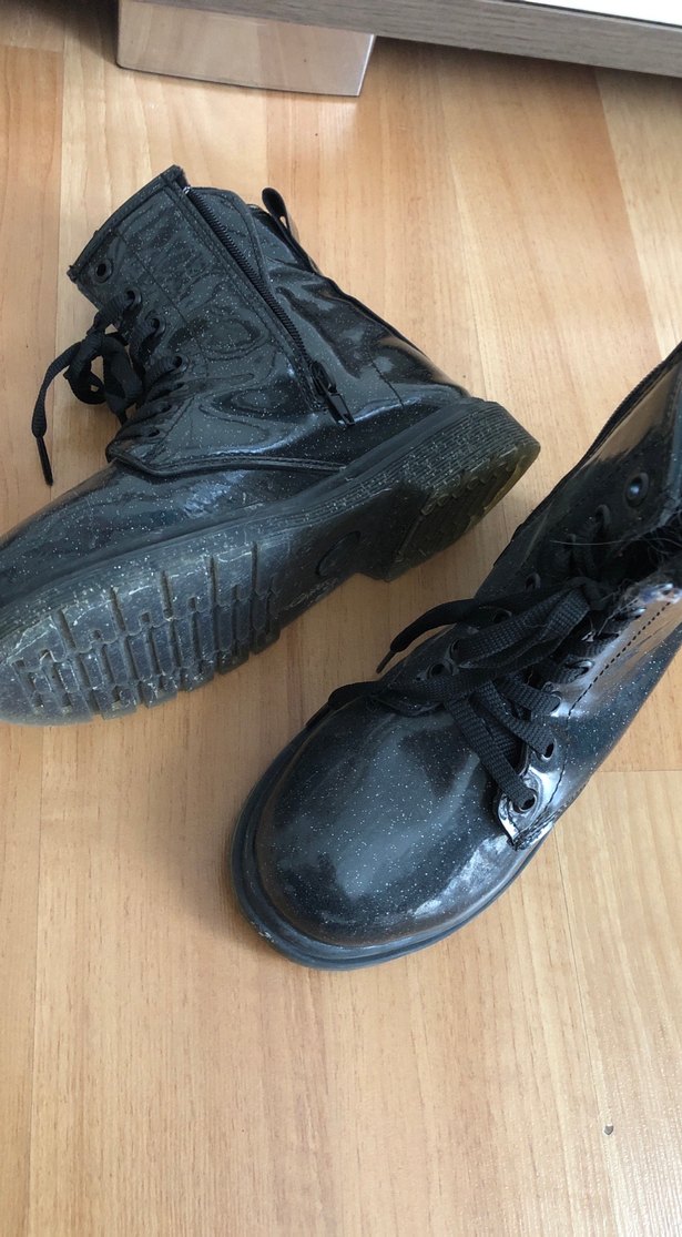 Parlak Siyah Rugan Kiz Cocuk Bot Cizme - Görsel 3