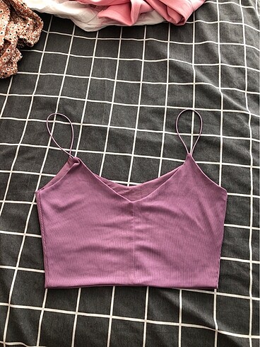 Bershka Lila Crop Top