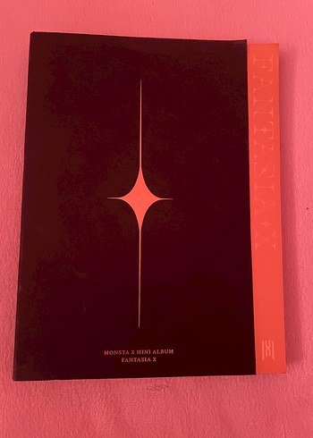 MONSTA X Fantasia Albüm