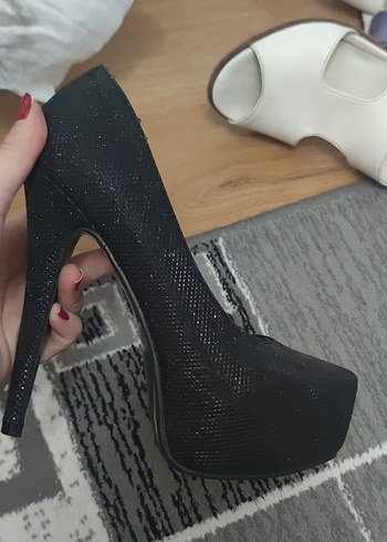 37 Beden Siyah Minimalist Platform Topuklu Ayakkabı