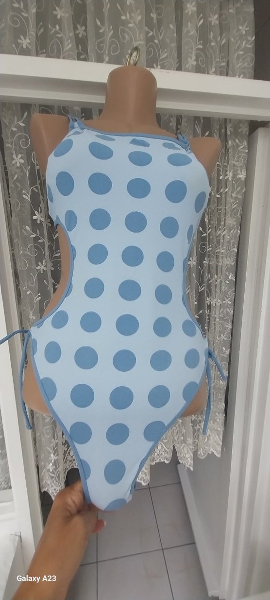 Mavi Puantiyeli Bağcıklı Kadın Mayo - Görsel 2