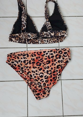 Leopar Desenli Mini Bikini Takımı - Görsel 5