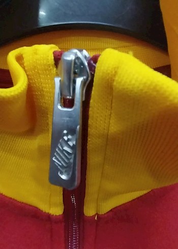 Nike Kırmızı Sarı Fermuarlı Kadın eşofman üstü - Görsel 5