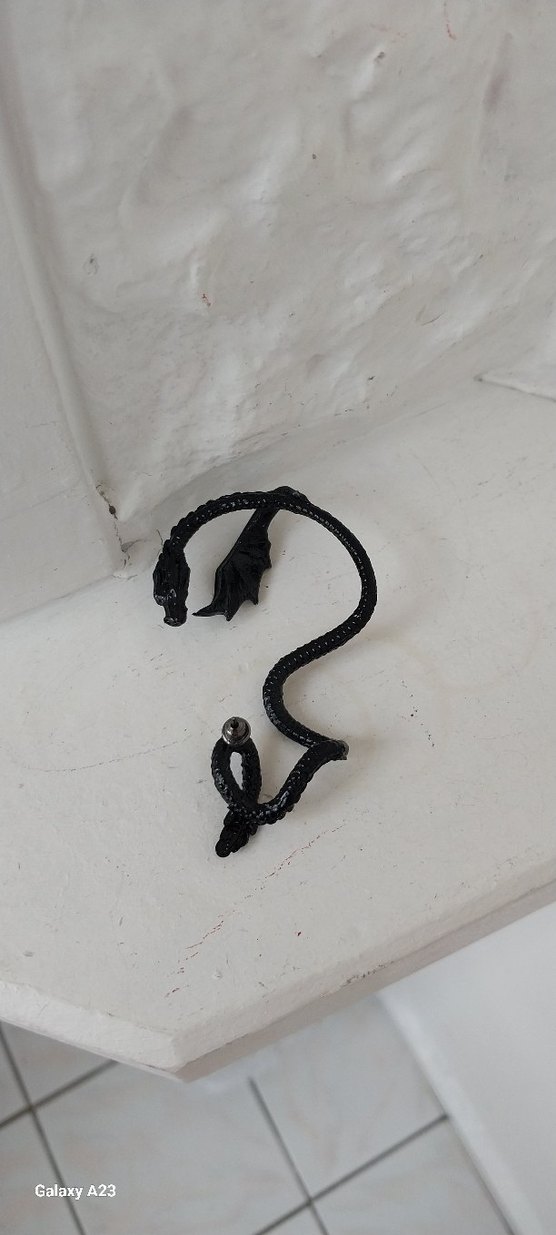 Yılan Desenli Zincirli Siyah Ear Cuff - Görsel 3