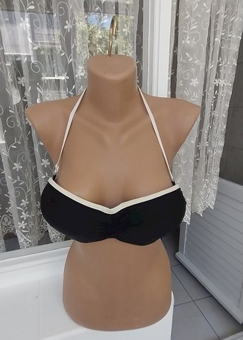 Siyah Mini Goth Bikini Üstü