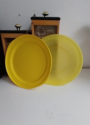  Beden Sarı renkli orijinal tupperware kap