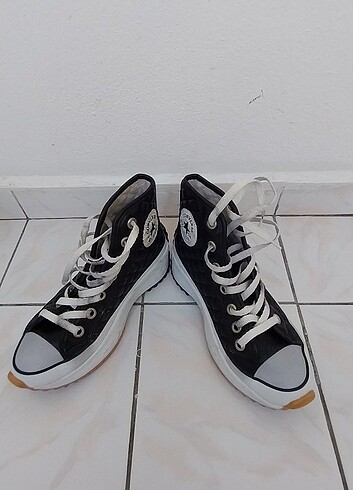 36 Beden Converse spor ayakkabı 