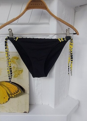 Yeni siyah bikini alt