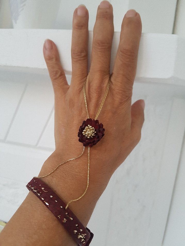 Bordo Boncuk İşlemeli Bohem El Zinciri - Görsel 3