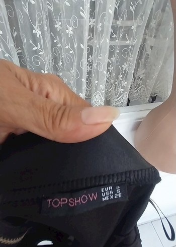 s Beden Nakışlı Siyah Mini Etek