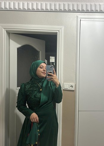 (Şal hediye )Yeşil Abiye