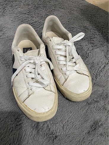 Golden Goose Deluxe Veja sneaker