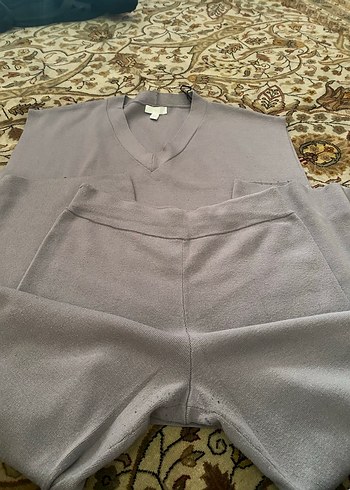 Gri V Yakalı Kemerli Kadın Süveter - Görsel 3