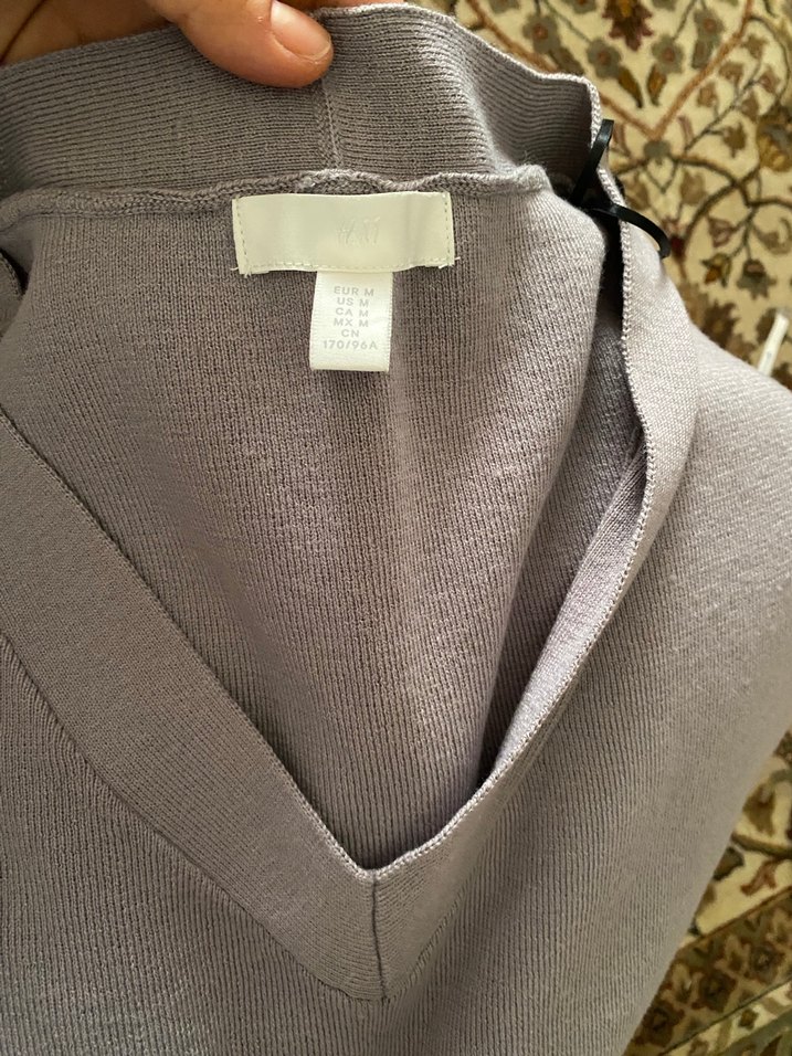 Gri V Yakalı Kemerli Kadın Süveter - Görsel 5