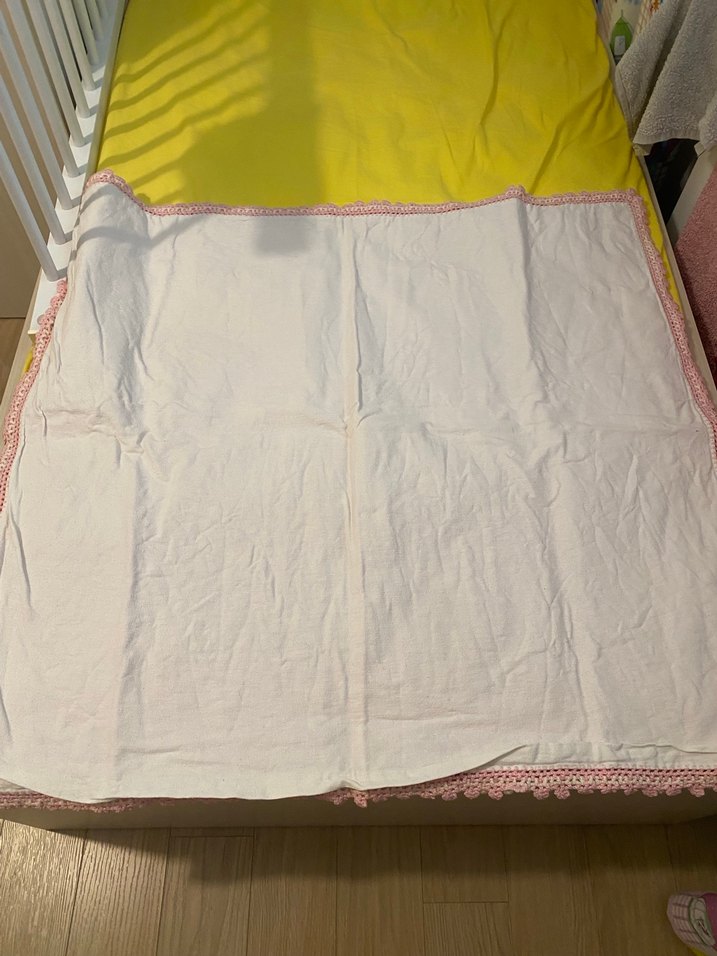 Beyaz Baskılı Keten Çocuk Battaniyesi - Görsel 2