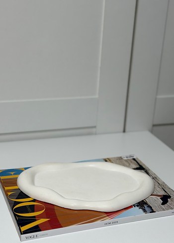 Beyaz Dalgalı Kenarlı tabak - Görsel 2