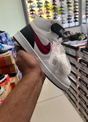 Nike NİKE spor ayakkabı #NİKE #sporayakkabi #ayakkabi