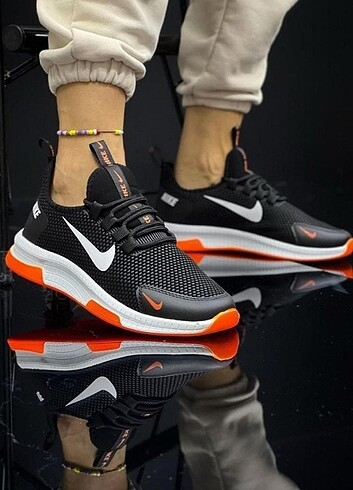 Nike kadın Spor ayakkabı 