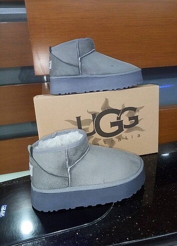 39 Beden KADIN UGG PLATFORM GRİ RENK BOT AYAKKABI 